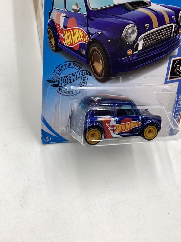 2019 hot wheels super treasure hunt #242 Morris Mini W Protector Cheap