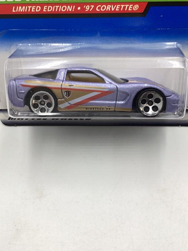 1999 Hot Wheels Treasure Hunt Series #931 97 Corvette Supply