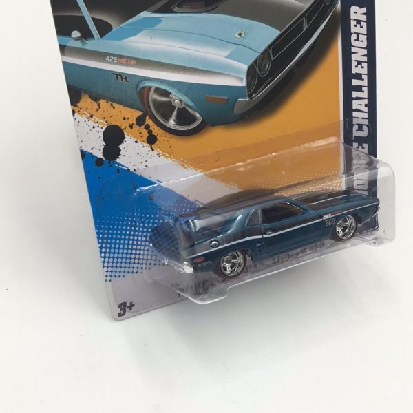 2012 hot wheels super treasure hunt #82 71 Dodge Challenger W Protector Discount