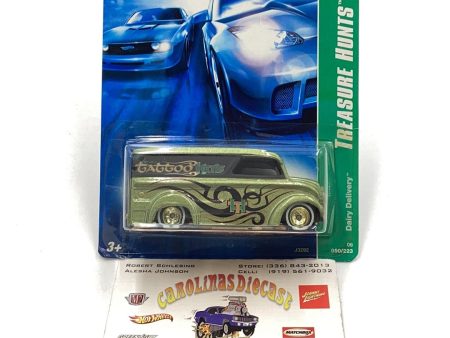 2006 Hot Wheels Treasure Hunt #50 Dairy Delivery with protector Hot on Sale