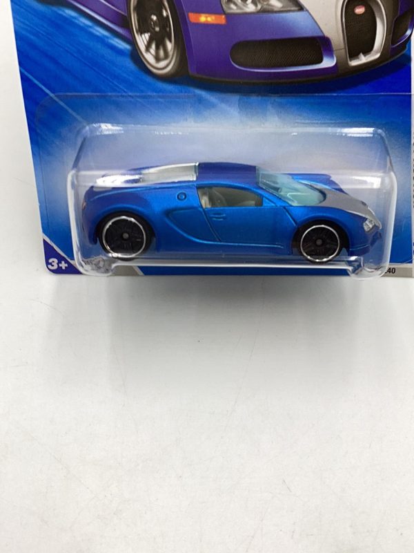 2010 Hot Wheels #160 Bugatti Veyron satin blue W Protector Cheap