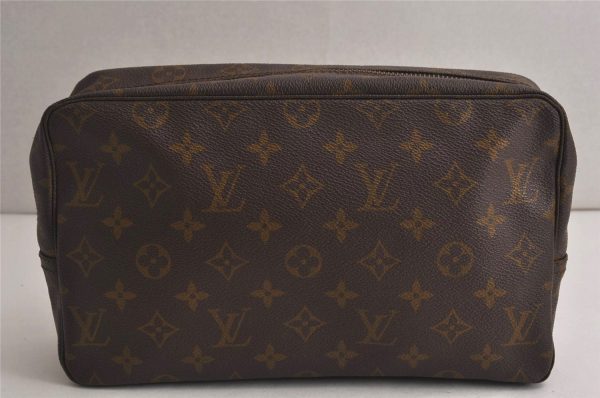 Auth Louis Vuitton Monogram Trousse Toilette 28 Clutch Hand Bag Old Model 0293K Sale