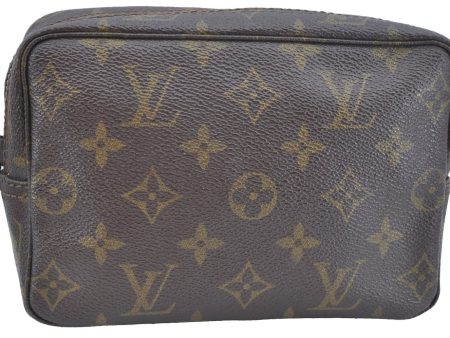 Auth Louis Vuitton Monogram Trousse Toilette 18 Clutch Hand Bag Old Model K9633 Online Sale