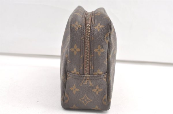 Auth Louis Vuitton Monogram Trousse Toilette 28 Clutch Hand Bag M47522 LV 0407K Supply