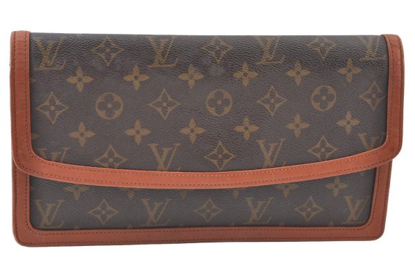 Auth Louis Vuitton Monogram Pochette Dame GM Clutch Hand Bag Old Model LV K9437 For Sale