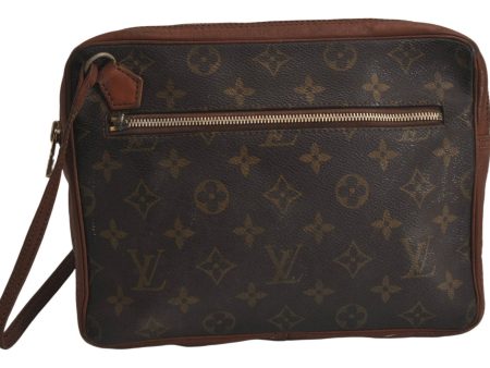 Authentic Louis Vuitton Monogram Pochette Sport Clutch Hand Bag Old Model 0562K For Sale