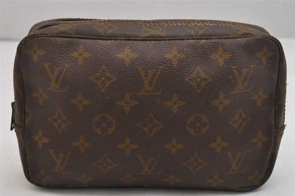 Auth Louis Vuitton Monogram Trousse Toilette 23 Clutch Hand Bag Old Model 1508K Online Sale