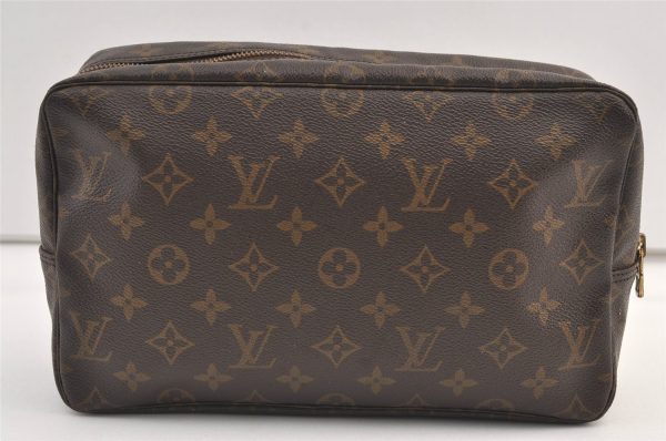 Auth Louis Vuitton Monogram Trousse Toilette 28 Clutch Hand Bag M47522 LV 9380J Hot on Sale