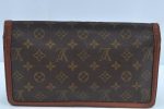 Auth Louis Vuitton Monogram Pochette Dame GM Clutch Hand Bag Old Model LV K8763 Supply