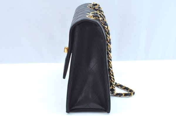 Authentic CHANEL Lamb Skin Matelasse Chain Shoulder Cross Bag Black CC K9263 For Sale