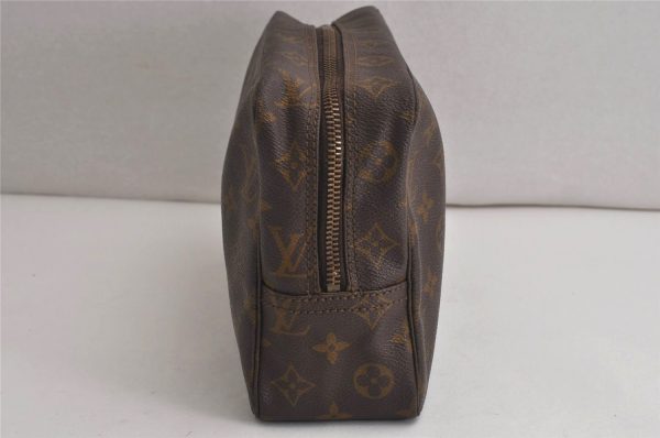 Auth Louis Vuitton Monogram Trousse Toilette 28 Clutch Hand Bag Old Model 0293K Sale