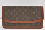 Auth Louis Vuitton Monogram Pochette Dame GM Clutch Hand Bag Old Model LV 9289J For Discount