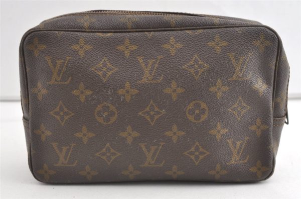 Auth Louis Vuitton Monogram Trousse Toilette 23 Clutch Hand Bag Old Model 8442J Online Hot Sale