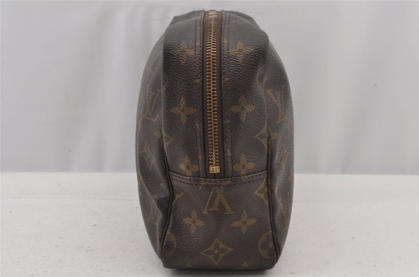 Auth Louis Vuitton Monogram Trousse Toilette 28 Clutch Hand Bag M47522 LV 6327J Fashion