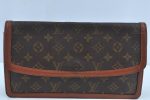 Auth Louis Vuitton Monogram Pochette Dame GM Clutch Hand Bag Old Model LV K8763 Supply