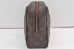 Auth Louis Vuitton Monogram Trousse Toilette 28 Clutch Bag M47522 Junk 8470J Online Sale