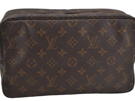 Auth Louis Vuitton Monogram Trousse Toilette 28 Clutch Hand Bag M47522 LV 5738J on Sale