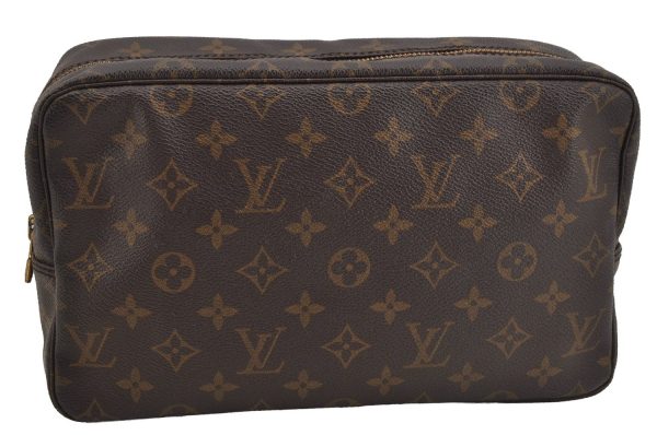 Auth Louis Vuitton Monogram Trousse Toilette 28 Clutch Hand Bag M47522 LV 5738J on Sale