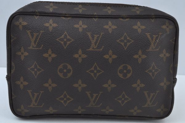 Auth Louis Vuitton Monogram Trousse Toilette 23 Clutch Hand Bag LV Junk K9736 Online Hot Sale