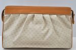 Authentic GUCCI Micro GG PVC Leather Clutch Hand Bag White L0001 Online now