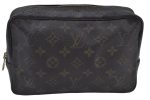 Auth Louis Vuitton Monogram Trousse Toilette 23 Clutch Hand Bag LV Junk K9742 Online Hot Sale