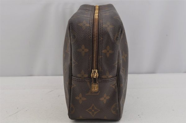 Auth Louis Vuitton Monogram Trousse Toilette 28 Clutch Hand Bag M47522 LV 5738J on Sale