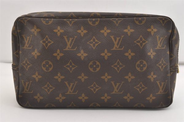 Authentic Louis Vuitton Monogram Trousse Toilette 28 Clutch Bag M47522 LV 6031J For Sale